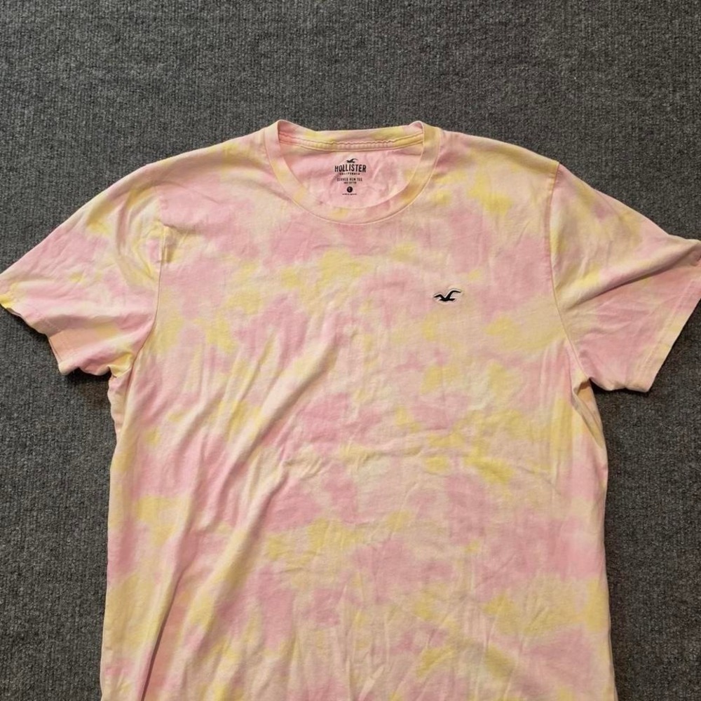 Hollister California Curved Hem Tee Large Pink Yellow Tie Dye Logo T Shirt